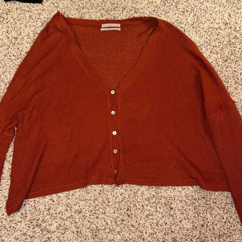 Urban Outfitters size S maroon light cropped sweater